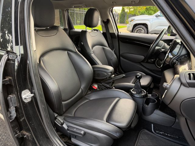 2015 MINI Hardtop - $11,822