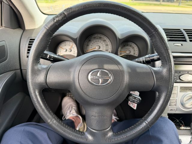 2005 Toyota Scion Tc - $2,722