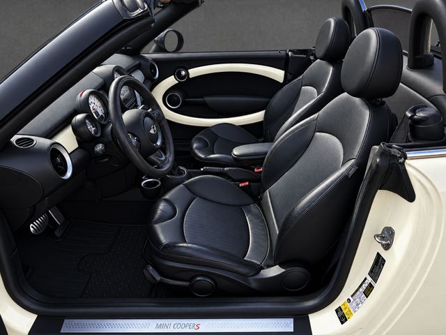 2013 MINI Cooper - $13,822