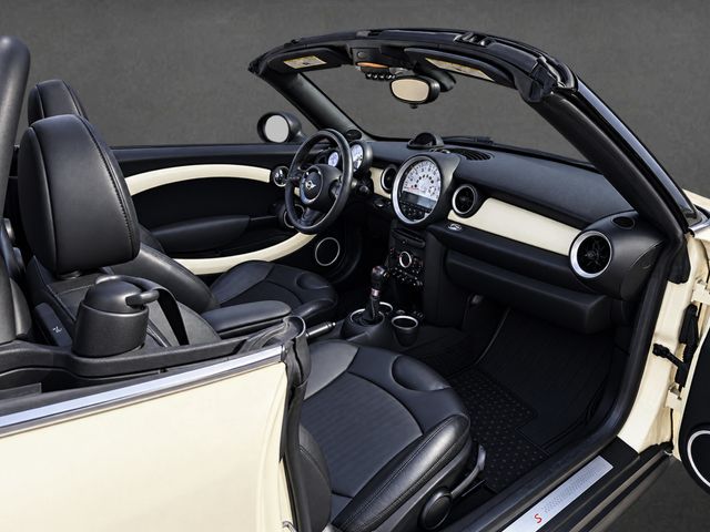 2013 MINI Cooper - $13,822
