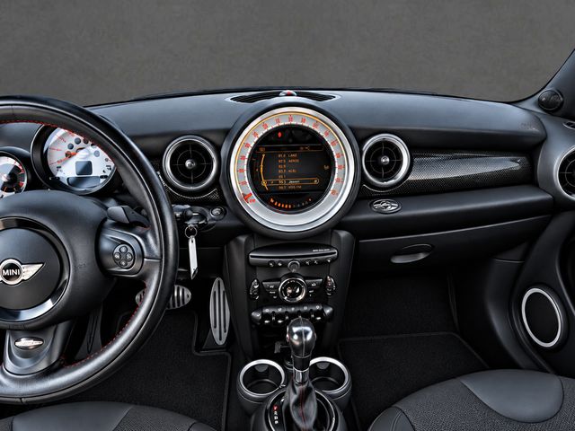 2013 MINI Cooper - $10,822