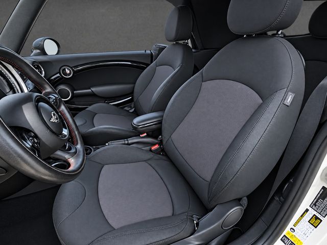 2013 MINI Cooper - $10,822