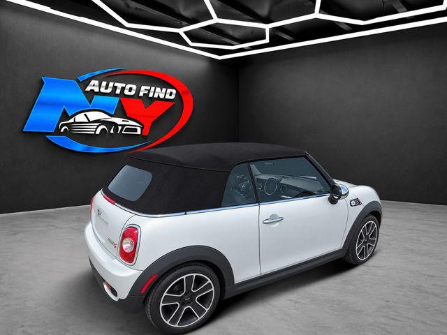 2013 MINI Cooper - $10,822