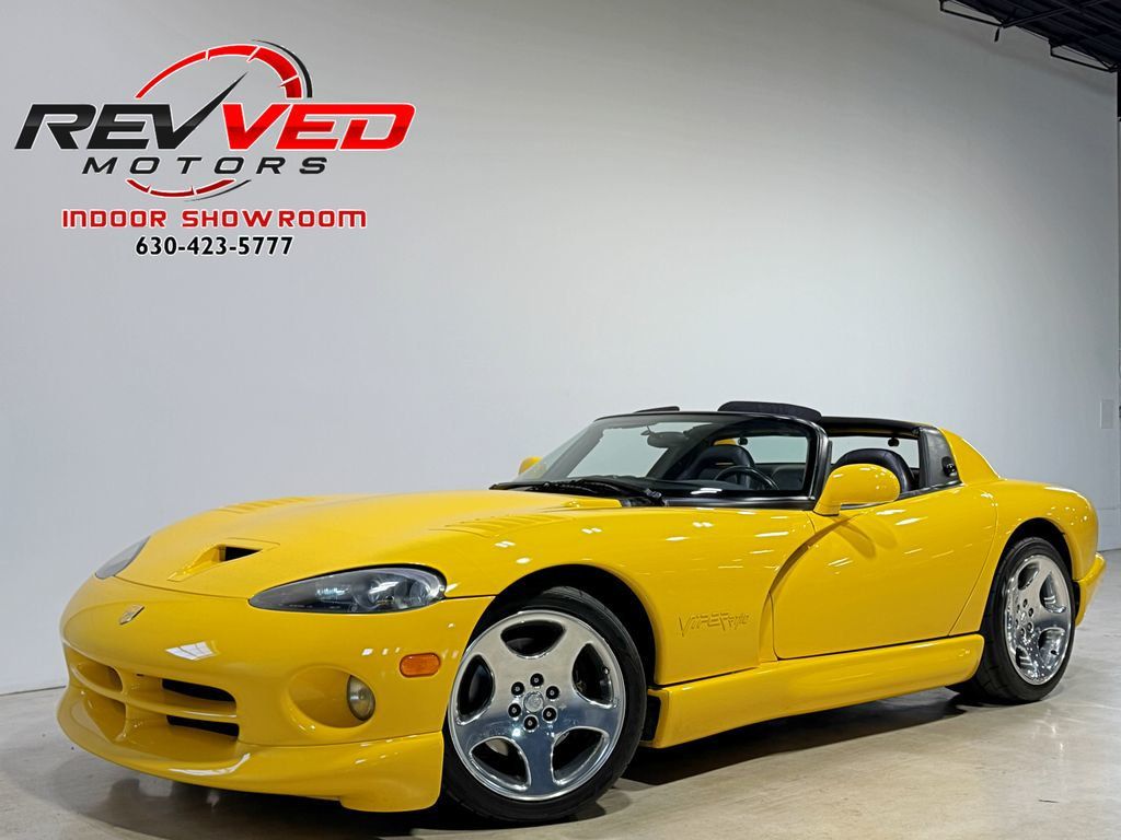 2001 Dodge Viper RT/10, GTS Coupe