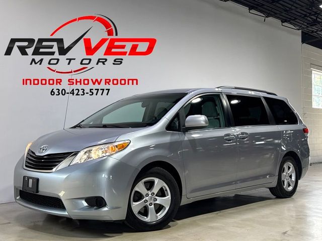 2012 Toyota Sienna E grade