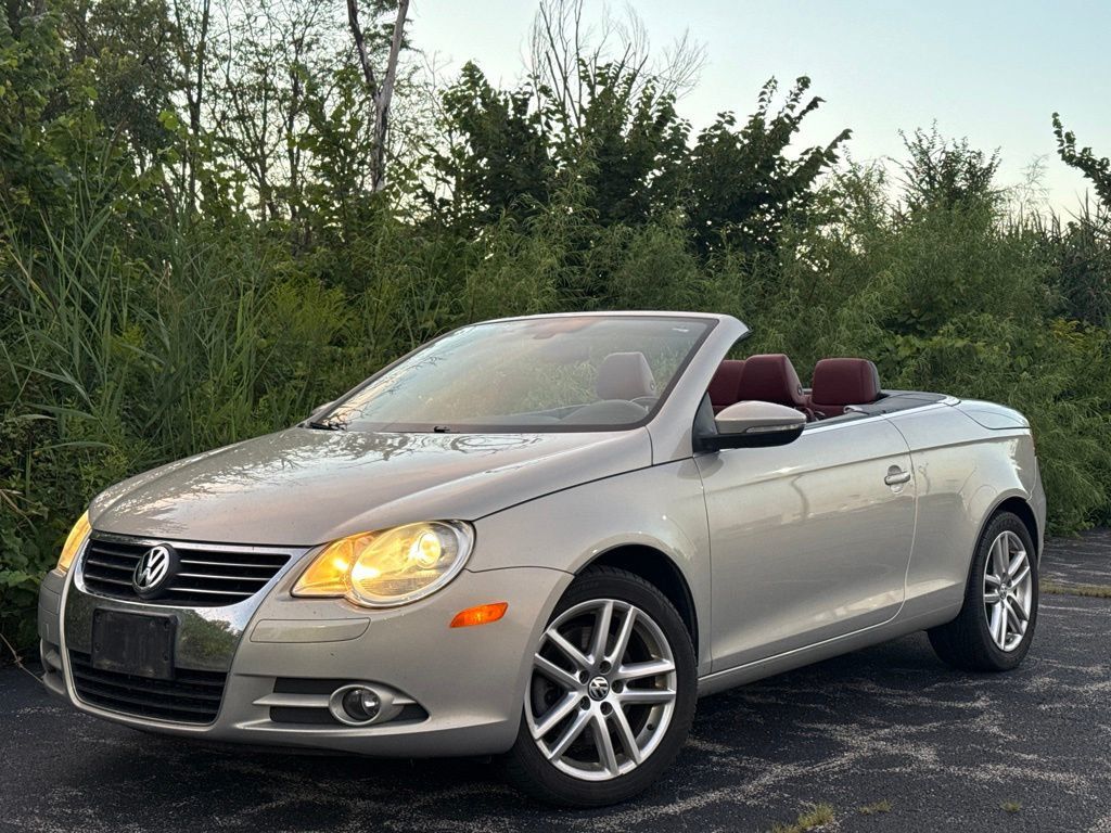 2010 Volkswagen Eos Luxury
