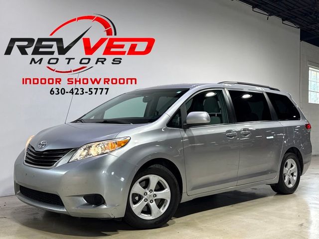 2011 Toyota Sienna E grade