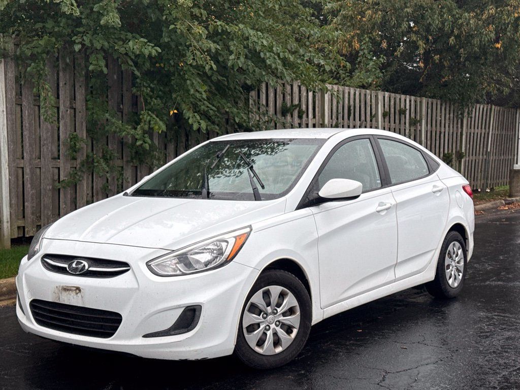2017 Hyundai Accent SE Base