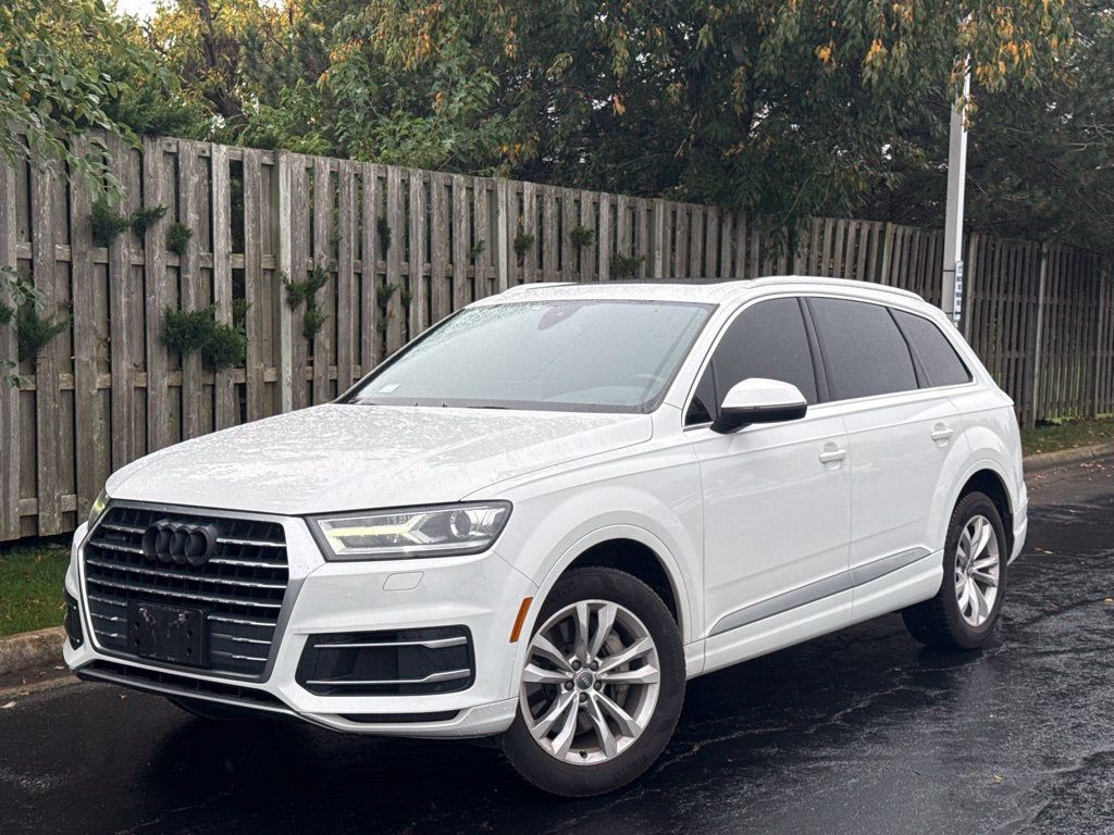 2019 Audi Q7 quattro Premium, quattro SE Premium