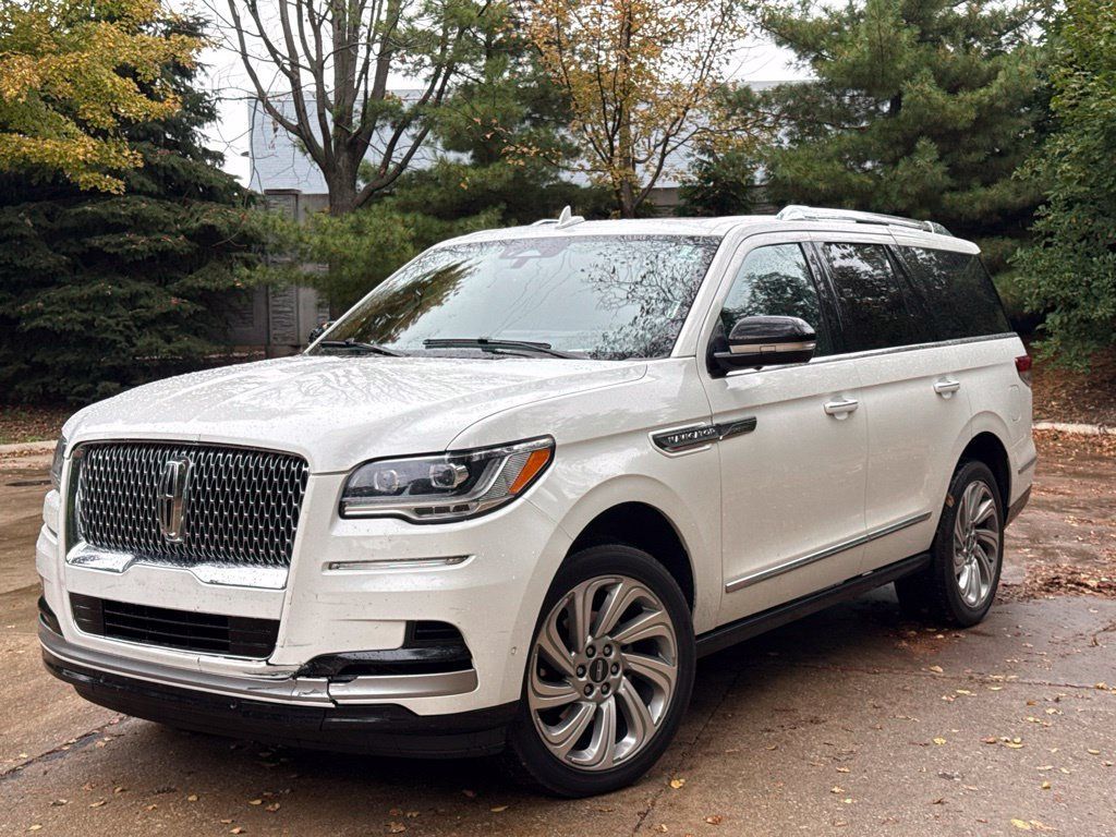 2022 Lincoln Navigator Reserve