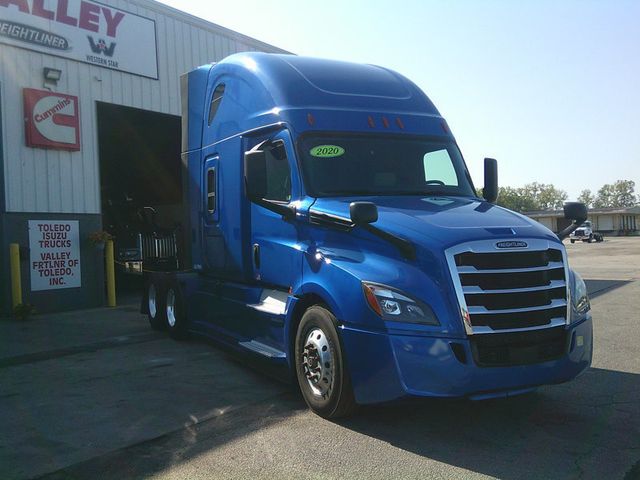 2020 Freightliner Cascadia