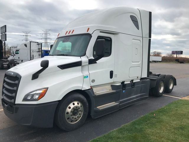 2020 Freightliner Cascadia