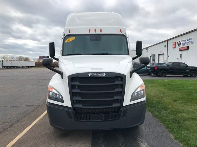 2020 Freightliner Cascadia