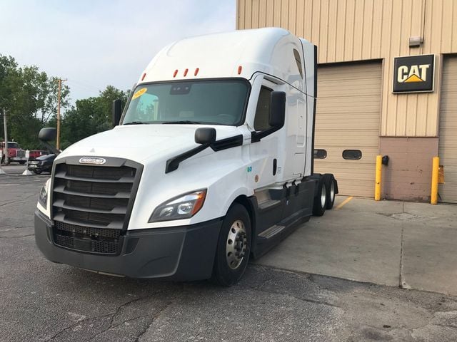 2020 Freightliner Cascadia