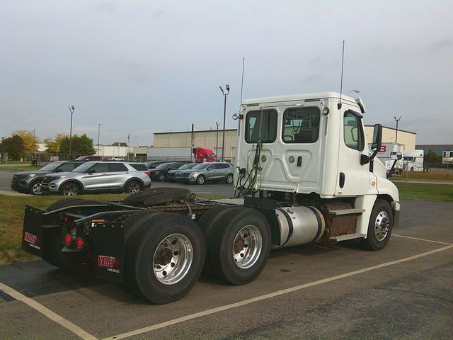 2020 Freightliner Cascadia