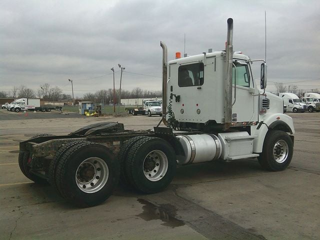 2019 Freightliner 122SD