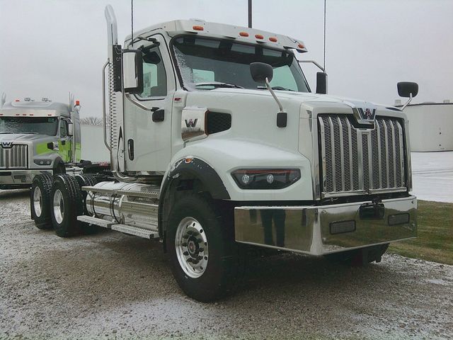 2025 Western Star 49X