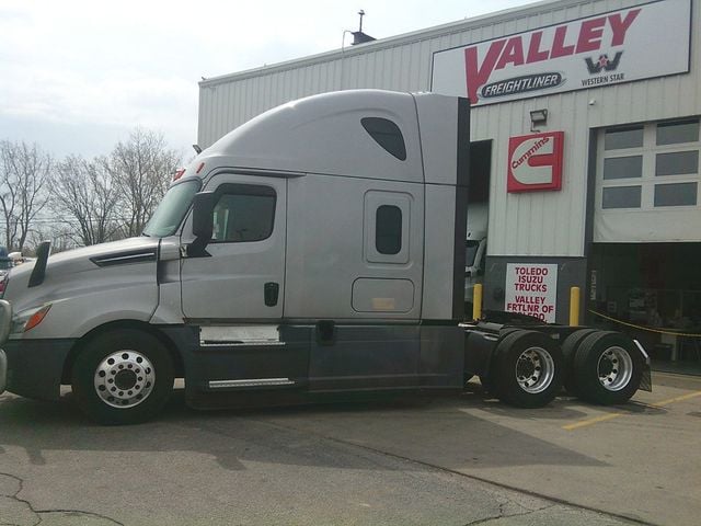 2019 Freightliner Cascadia
