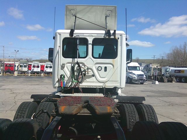 2020 Freightliner Cascadia