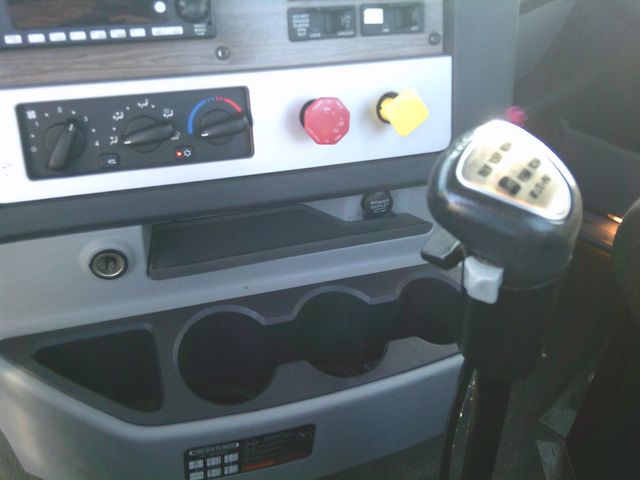 2022 Freightliner 122SD-20