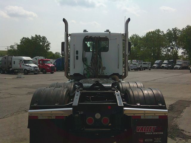 2022 Freightliner 122SD