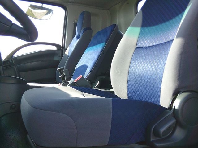 2023 Isuzu FTR Picture 13 2023 Isuzu FTR-13