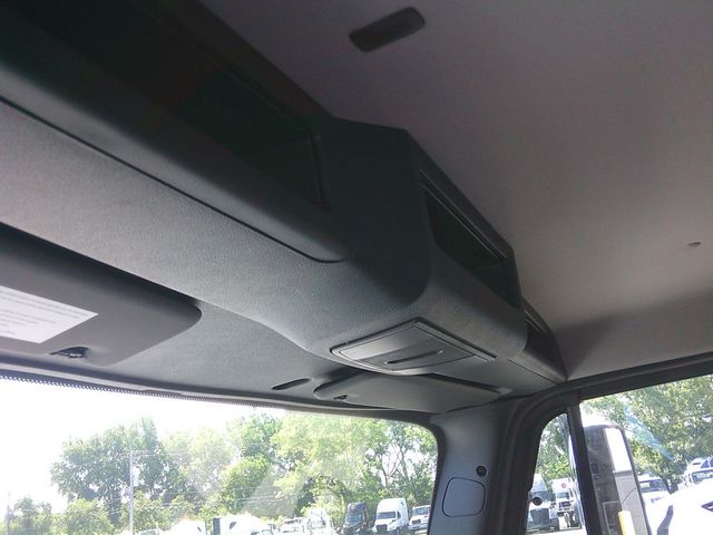 2025 Freightliner M2106-12