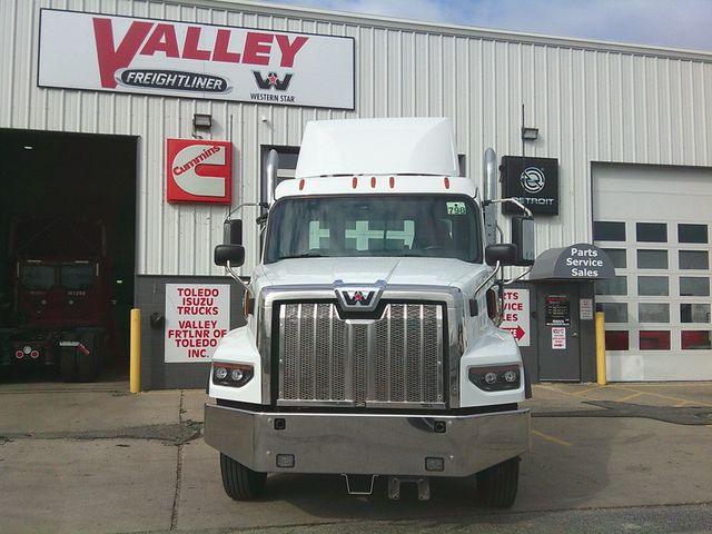 2022 Western Star 49X-2