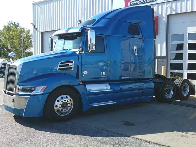 2021 Western Star 5700XE
