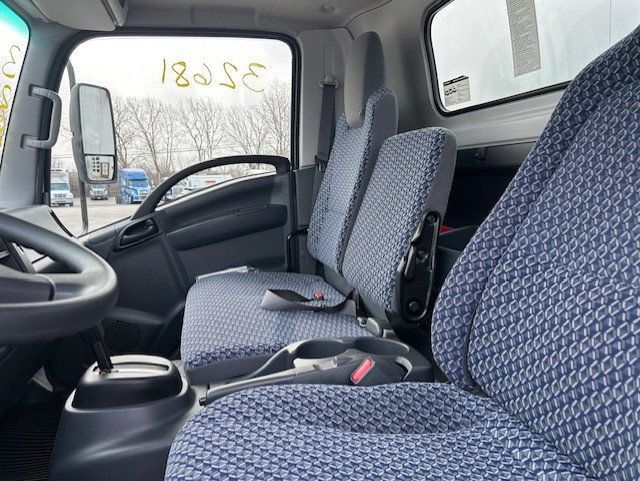 2023 Chevrolet 5500XD-10