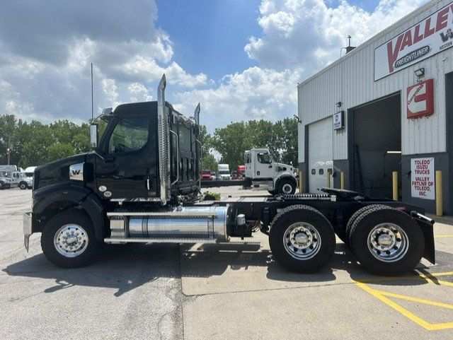 2027 Western Star 49X