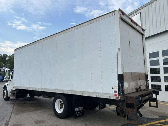 2014 Freightliner M2-7