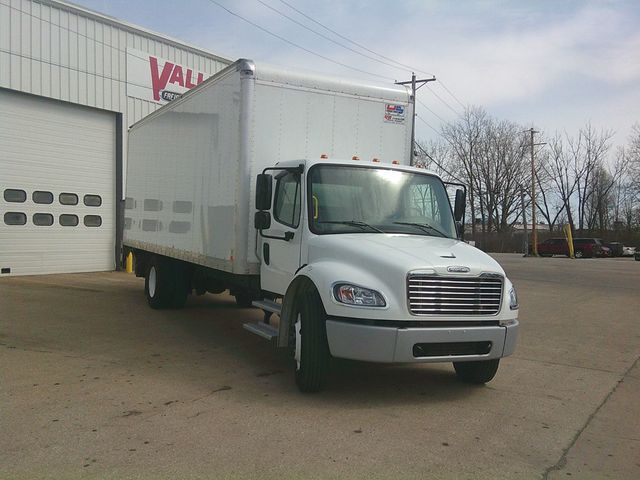 2022 Freightliner M2106