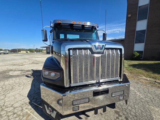 2025 Western Star 49X