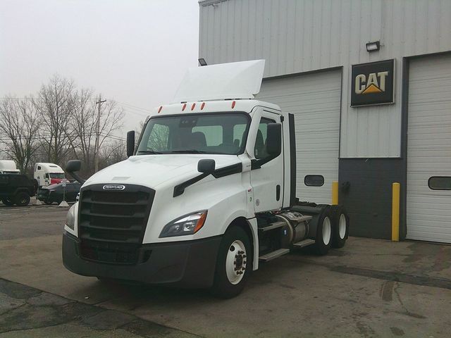 2020 Freightliner Cascadia