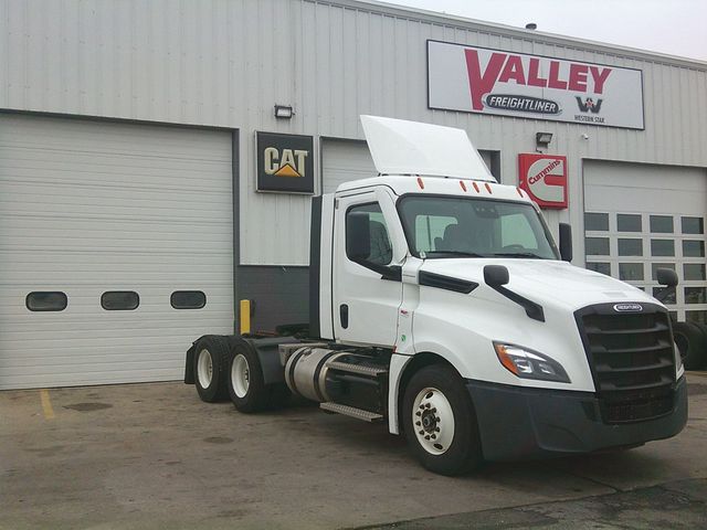 2020 Freightliner Cascadia