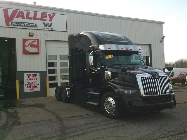 2024 Western Star 57X