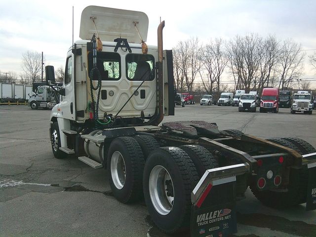 2014 Freightliner Cascadia