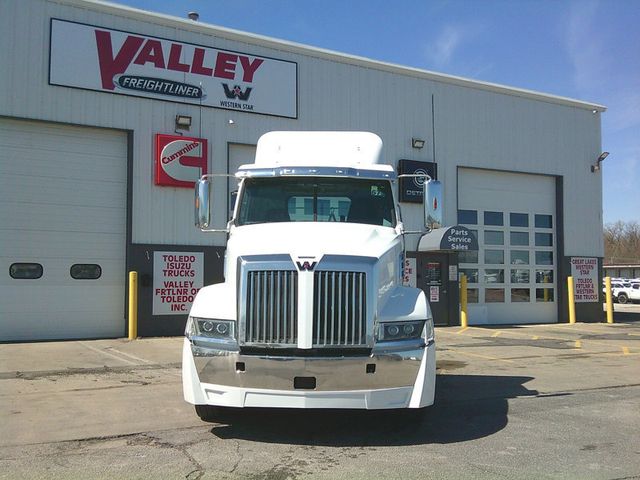 2020 Western Star 5700XE