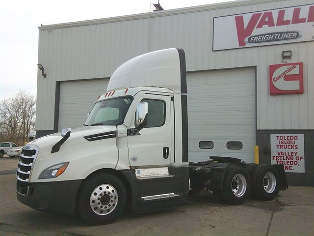 2021 Freightliner Cascadia