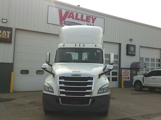 2021 Freightliner Cascadia