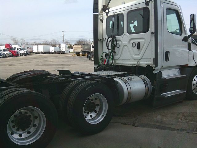 2021 Freightliner Cascadia