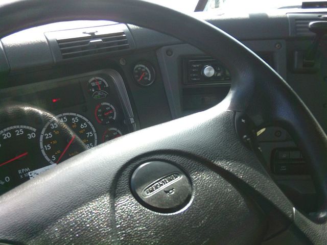 2014 Freightliner Cascadia