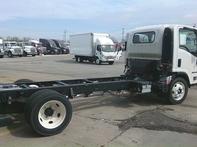 2024 Isuzu NPRGAS