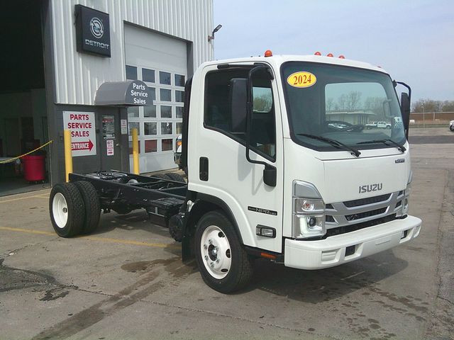 2024 Isuzu NPRGAS