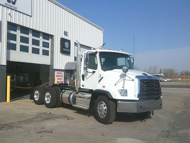 2026 Freightliner 114SD