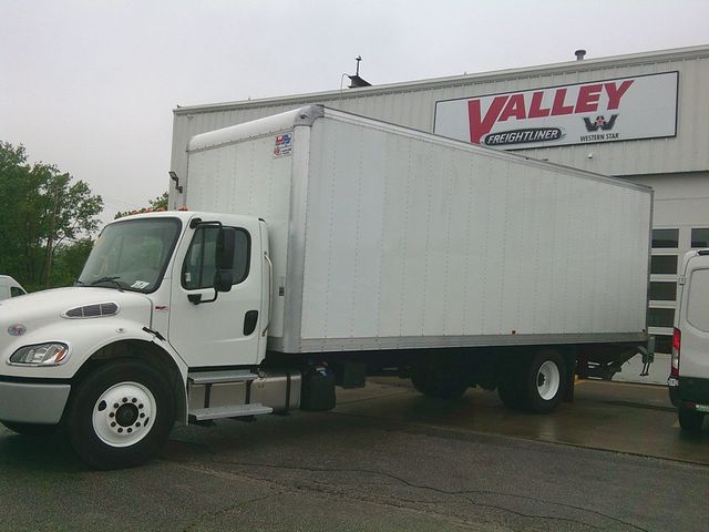 2024 Freightliner M2106