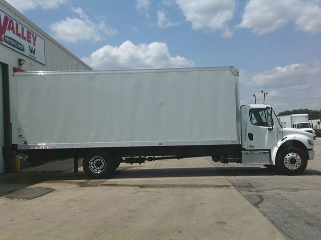 2025 Freightliner M-2 BOX