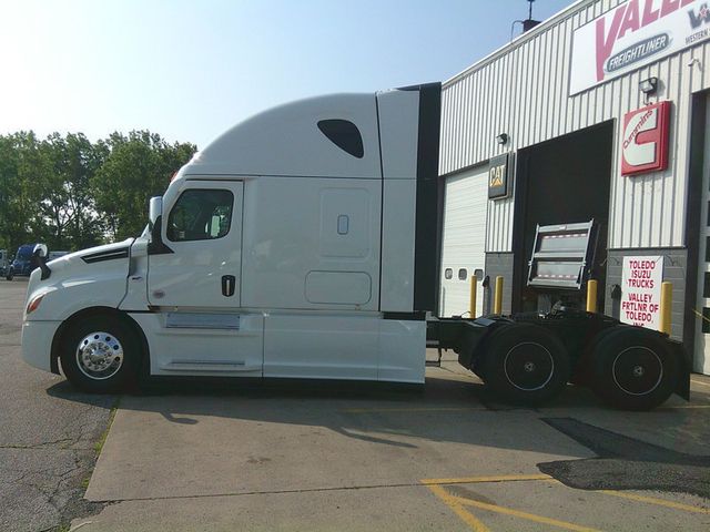 2026 Freightliner Cascadia