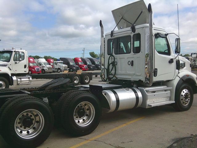 2023 Western Star 49X Picture 8 2023 Western Star 49X-8